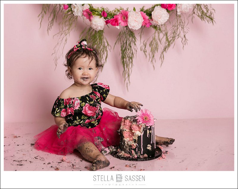 20220604 everly cake smash 6
